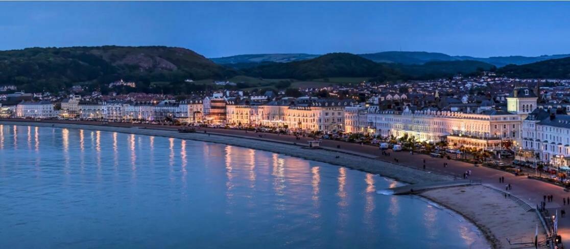 7 Llewelyn Avenue Daire Llandudno Dış mekan fotoğraf